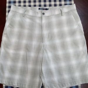 Chaps golf shorts